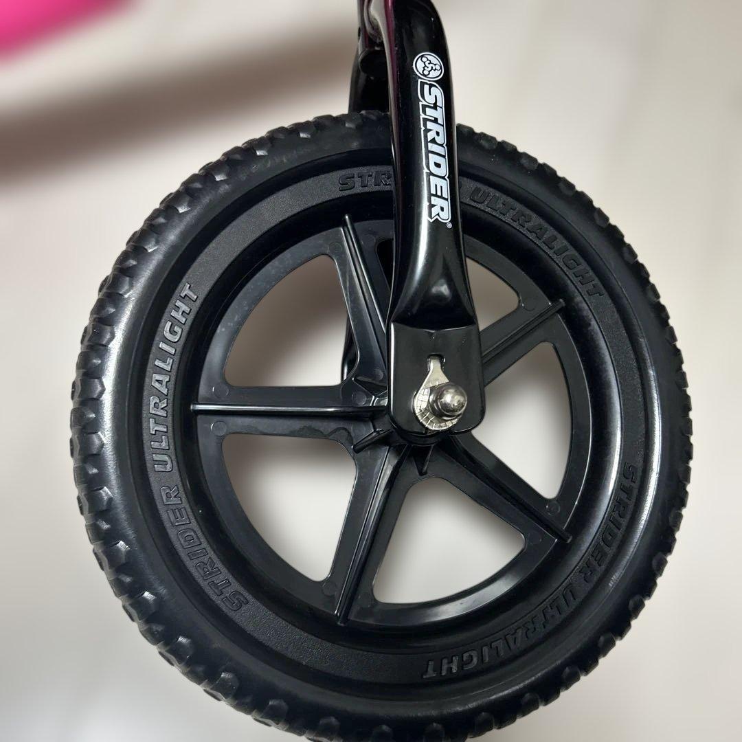 ストライダー　STRIDER CLASSIC バランスバイク ピンク