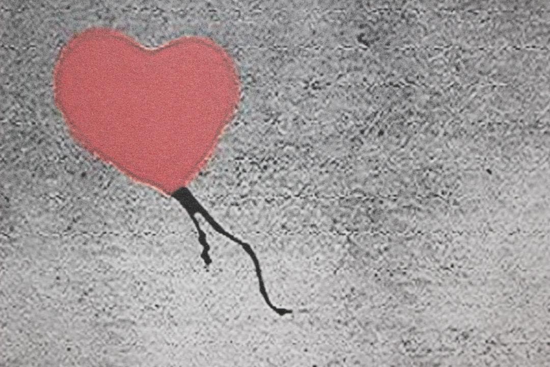 バンクシー Love is all I got エスタンプリトグラフ