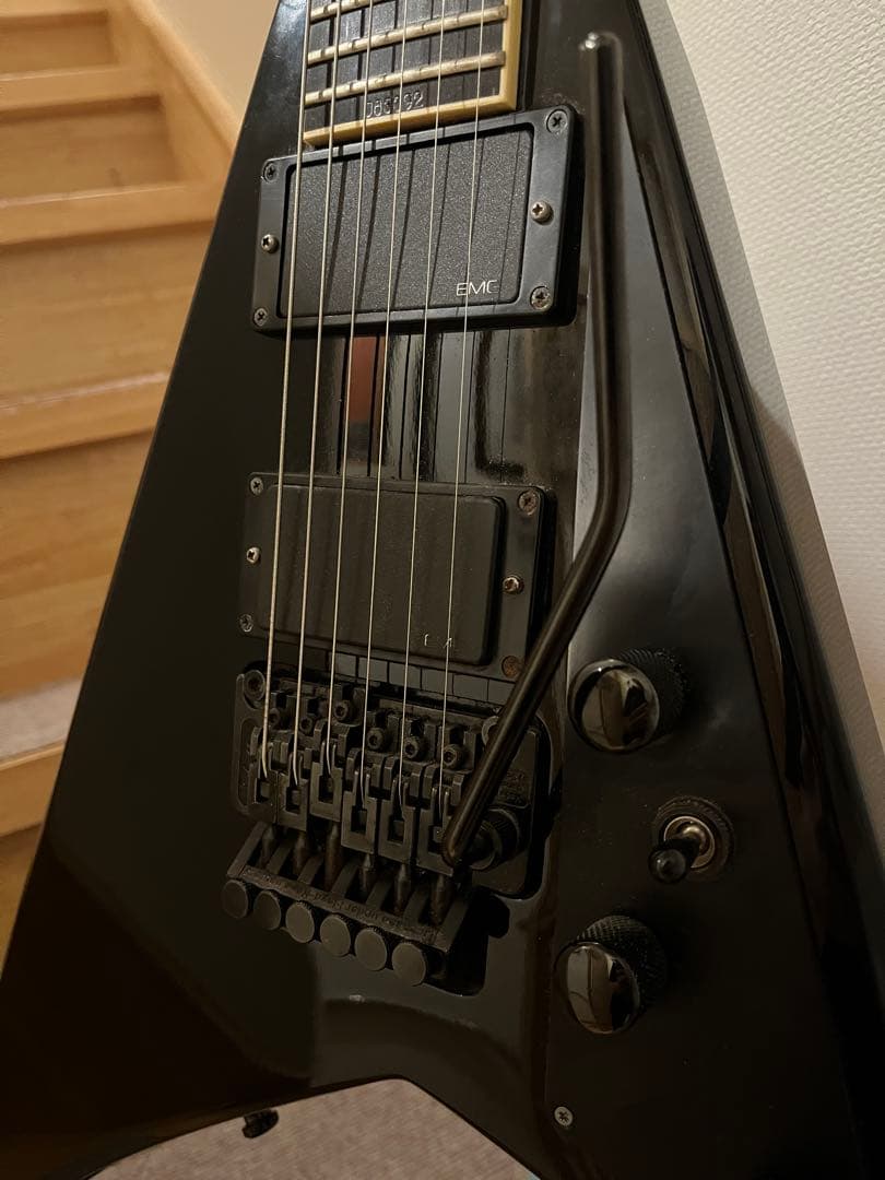 Jackson stars RR-J2E randy V EMG搭載