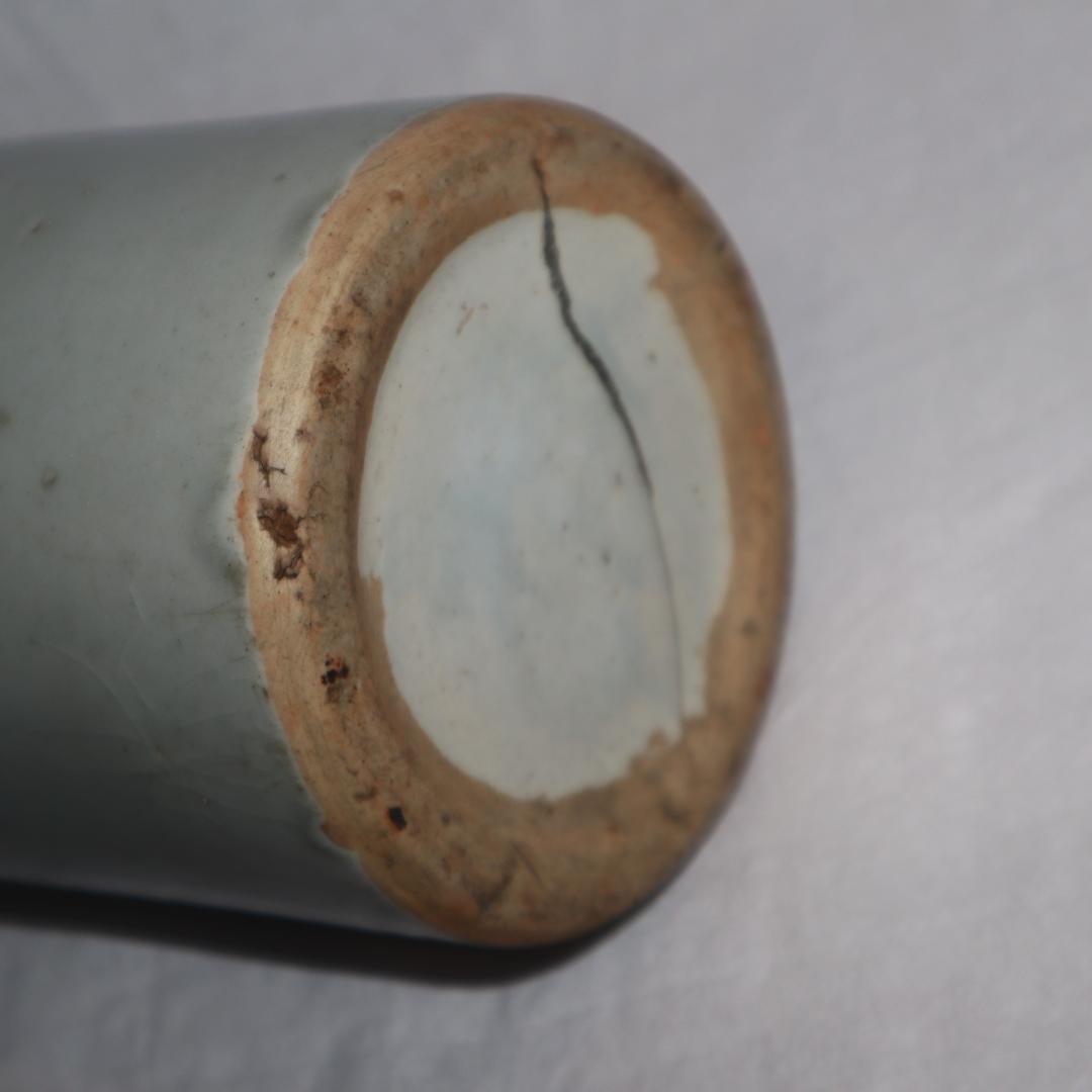 かなりレアな古伊万里青磁筒花入れ