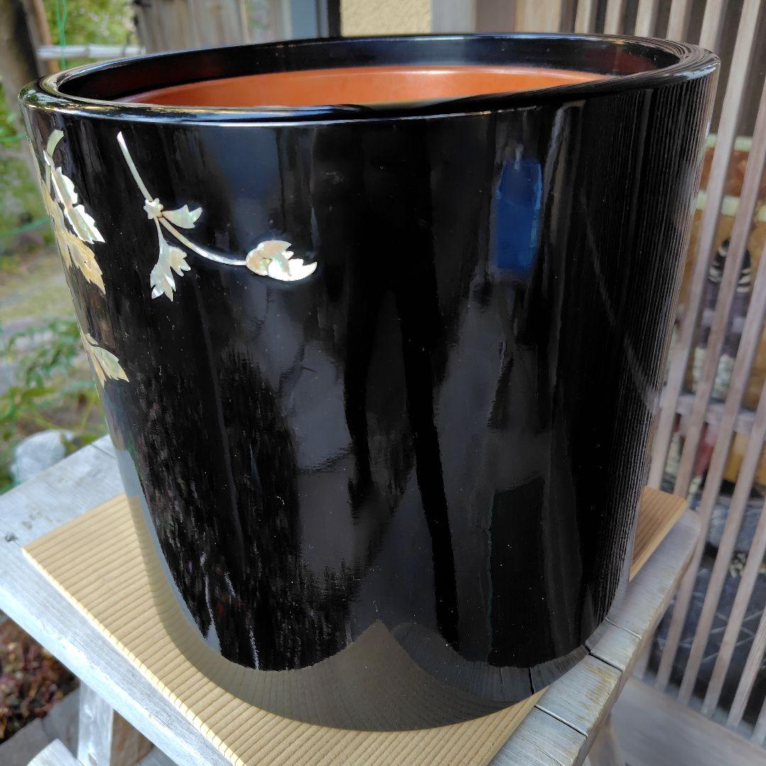 ①骨董　菊螺鈿手焙　火鉢黒漆　清菊真香 インテリア鉢カバー