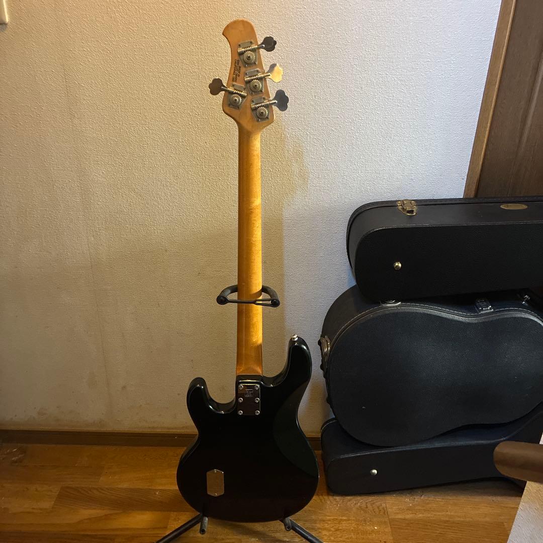 Music Man StingRay ベース　ミュージックマン　スティングレイ