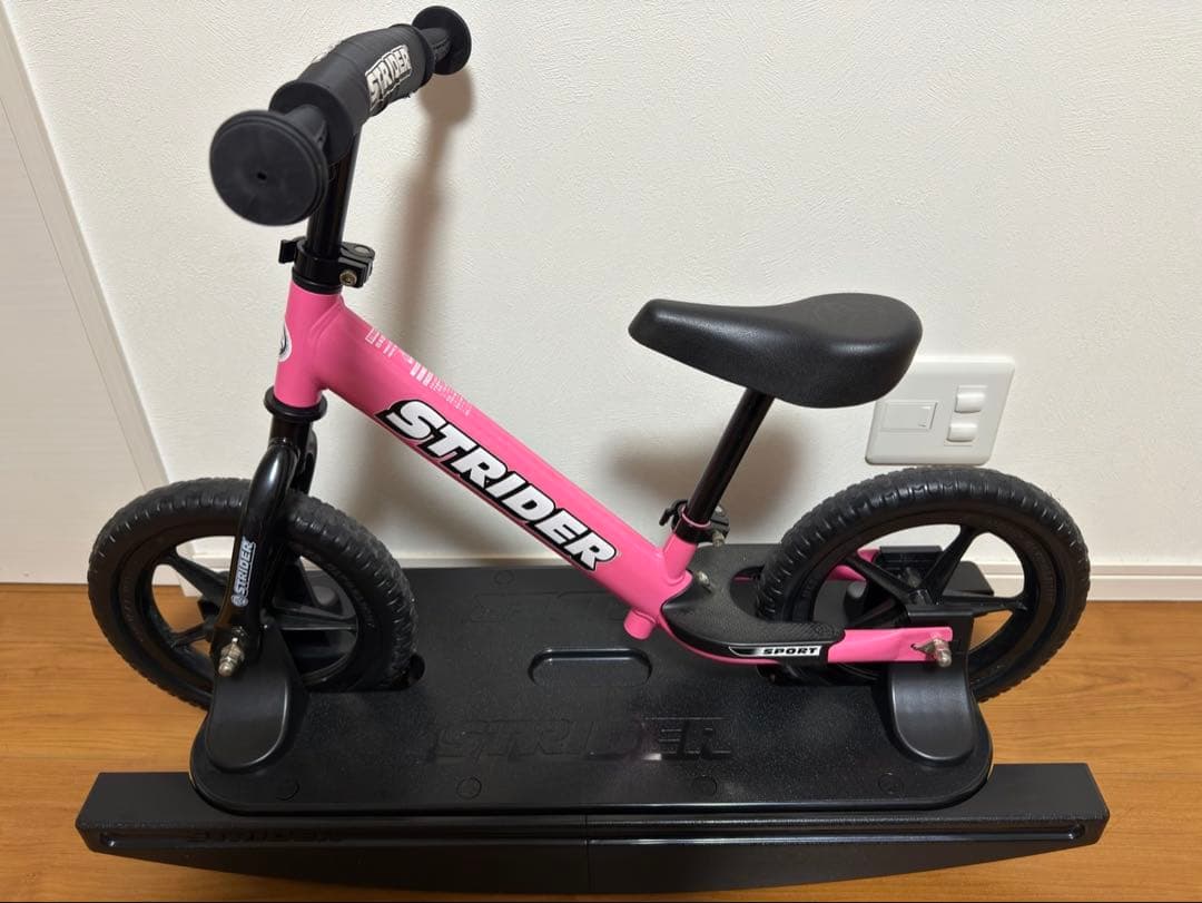 STRIDER バランスバイク 12インチ ピンク　ロッキングストライダー付き