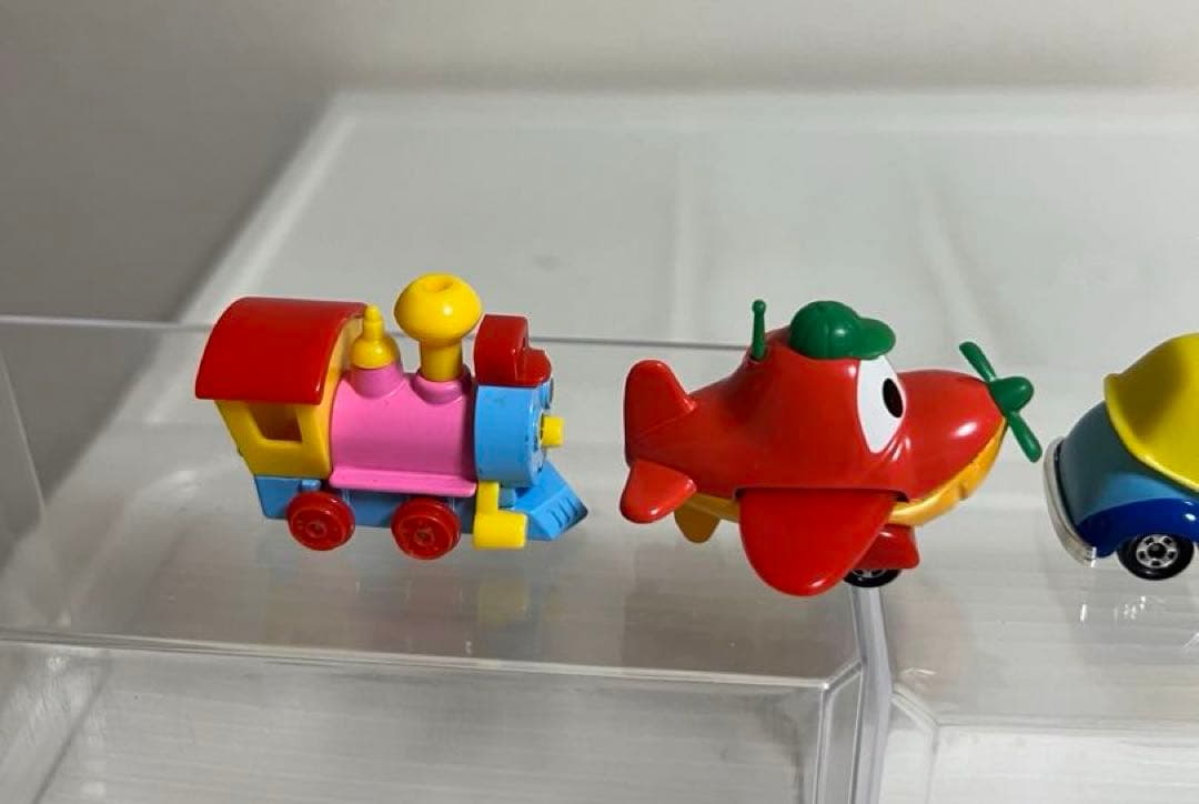 ディズニーミニカー、スージー、ペドロ、ケーシージュニアのセット