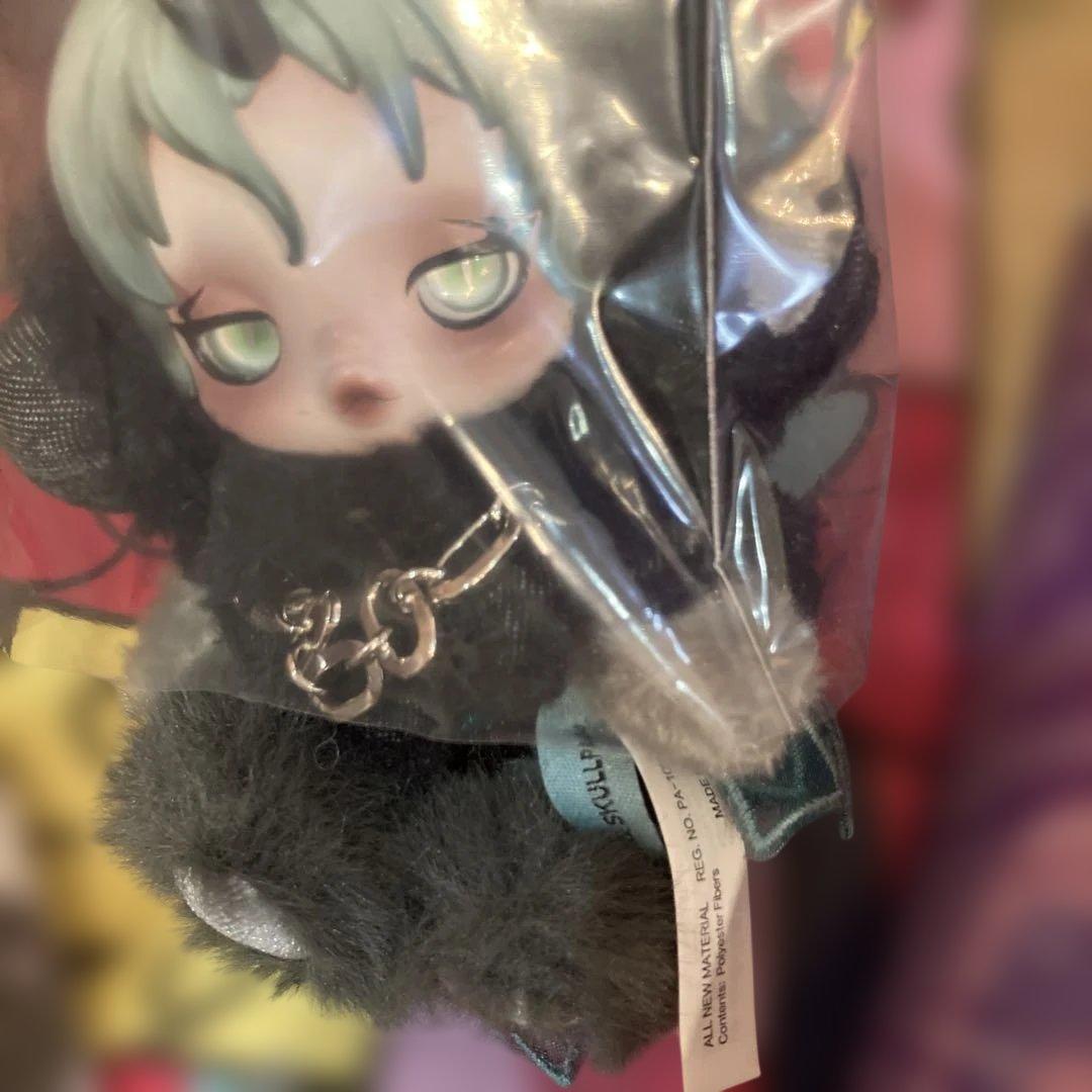 POP MART SKULLPANDA クイーン・カリサリス