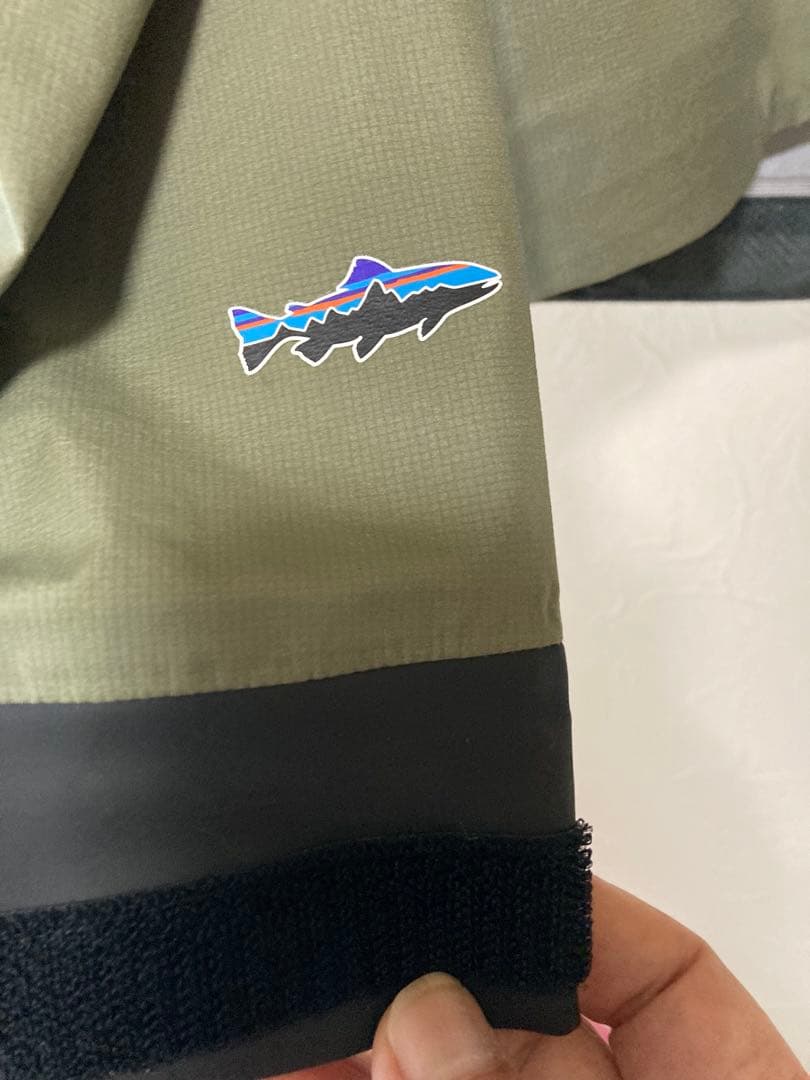 patagonia フィッシングジャケット グレー/オリーブ　SSTジャケット