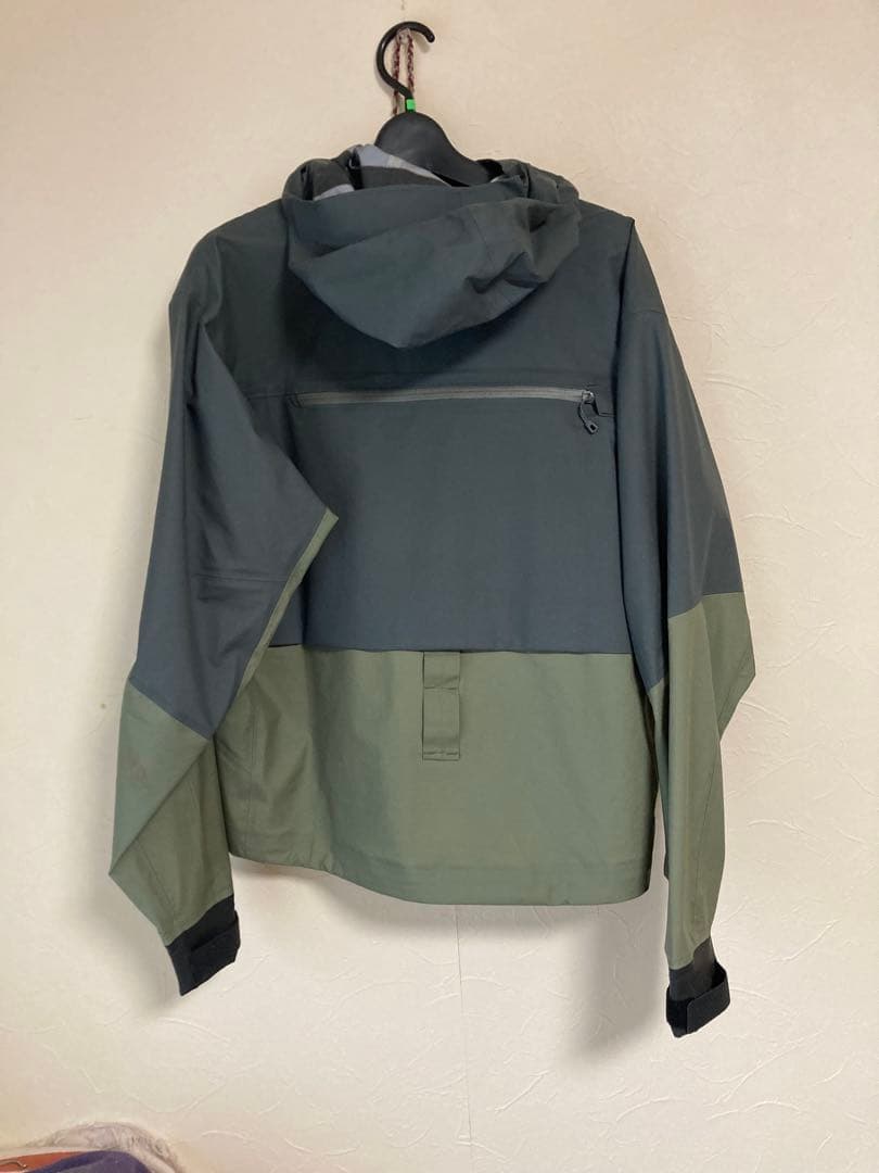 patagonia フィッシングジャケット グレー/オリーブ　SSTジャケット