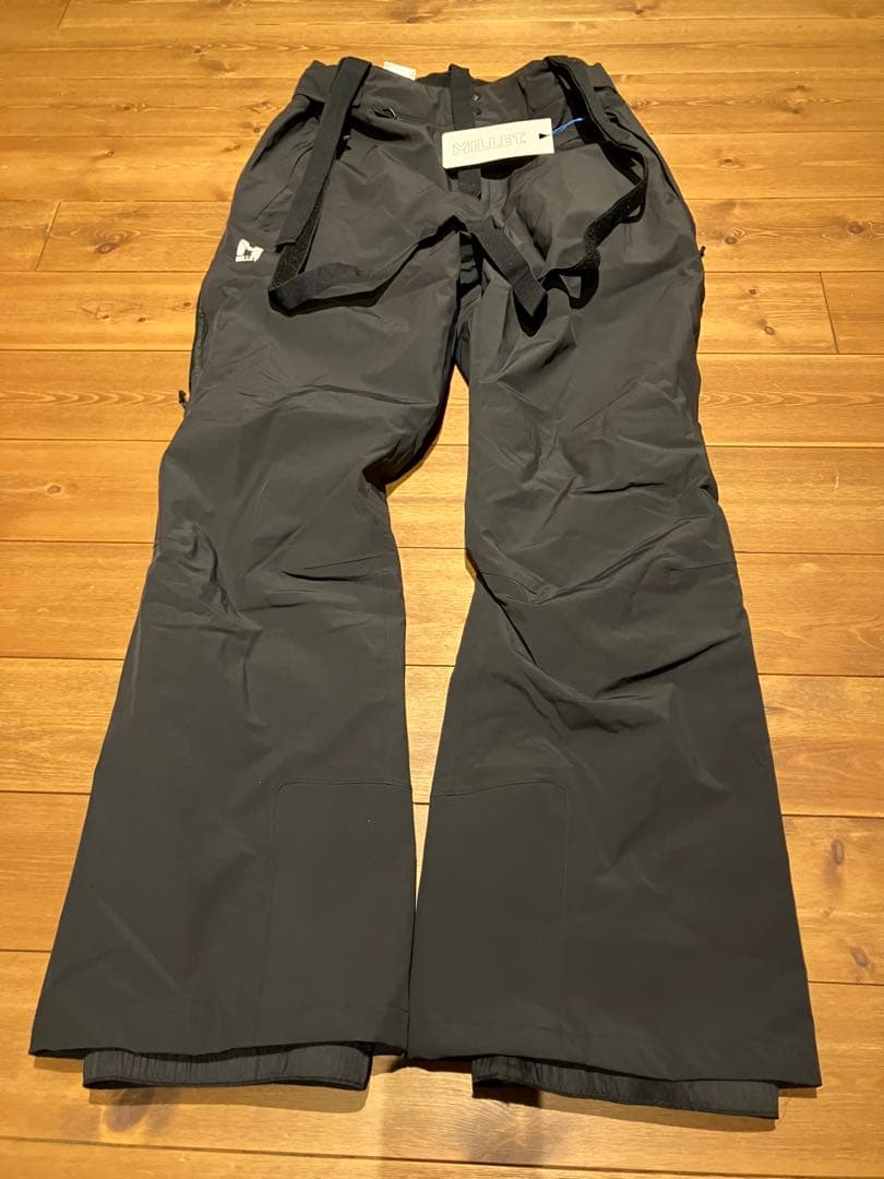 ミレー　グランモンテ 上下　スキーウエア