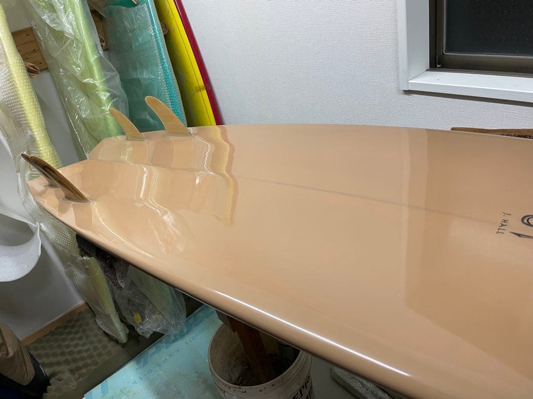 ジョシュホールサーフボード 5’9”クワッドフィンフィッシュ