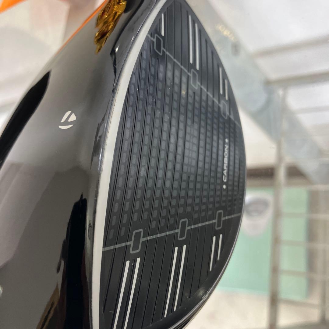 TaylorMade qi35 10.5 ドライバー ヘッドのみ　カバー付き