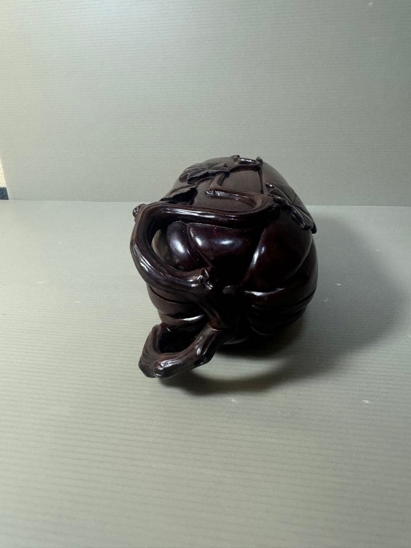 2467本紫檀　蓋物　瓜　希少木　漆塗り　小物入れ　置物　美術工芸品　飾り　美品