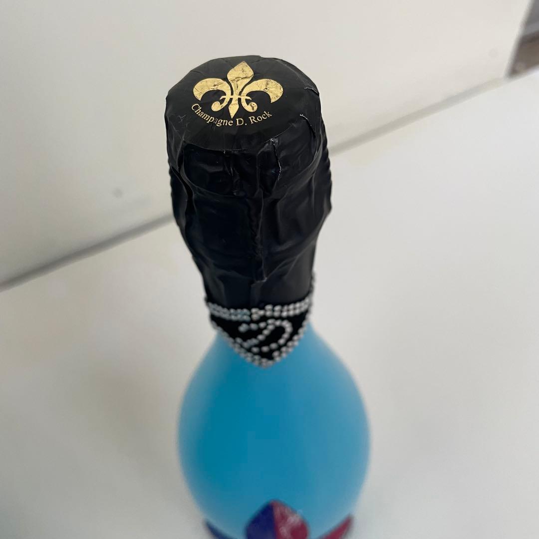 高級シャンパン 限定 未開栓 ベティーロック　ブルー　BOX付 750ml