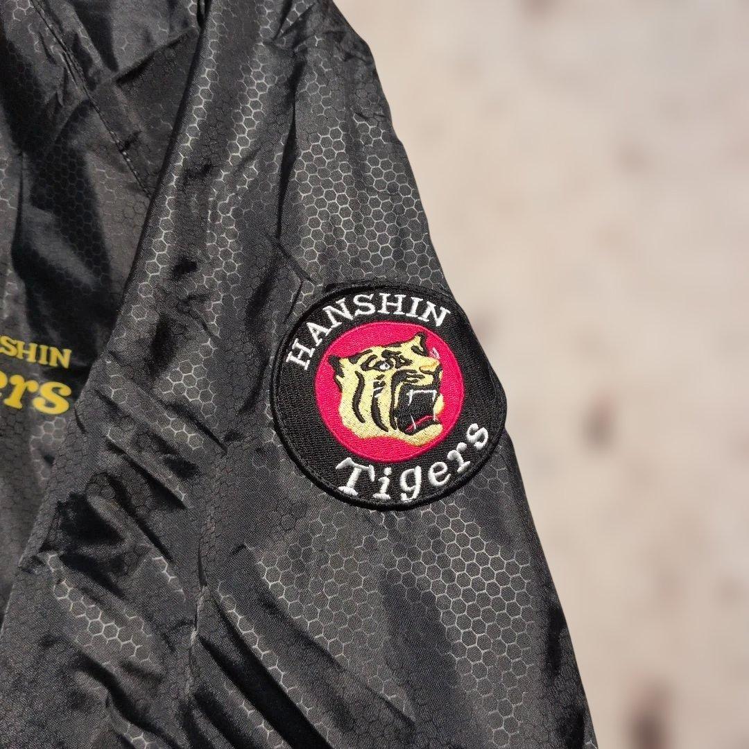非売品　Hanshin Tigers フード付きベンチコート 黒　阪神タイガース