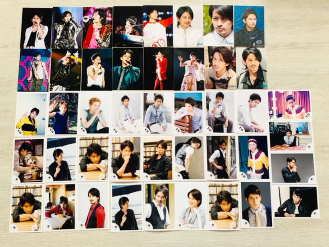 V6 岡田准一 写真 カミセン ComingCentury 初期 旧ロゴ 新ロゴ