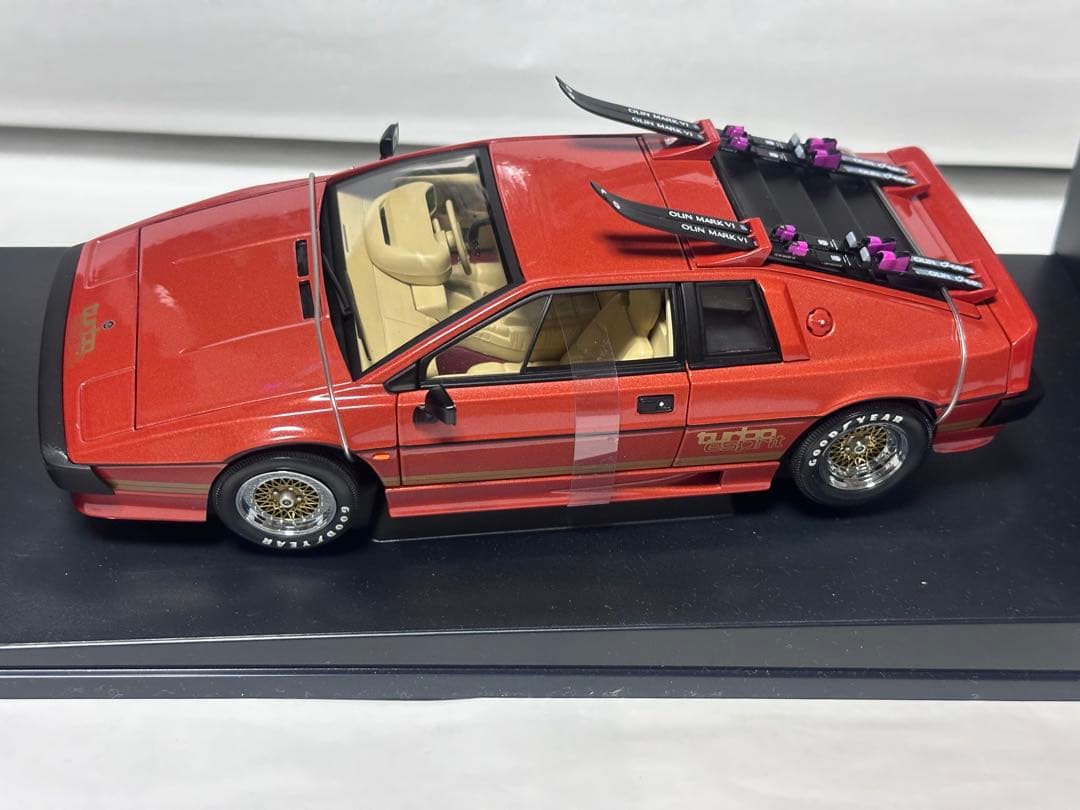 1/18 AUTOart 007 エスプリ　ターボ スキーキャリア