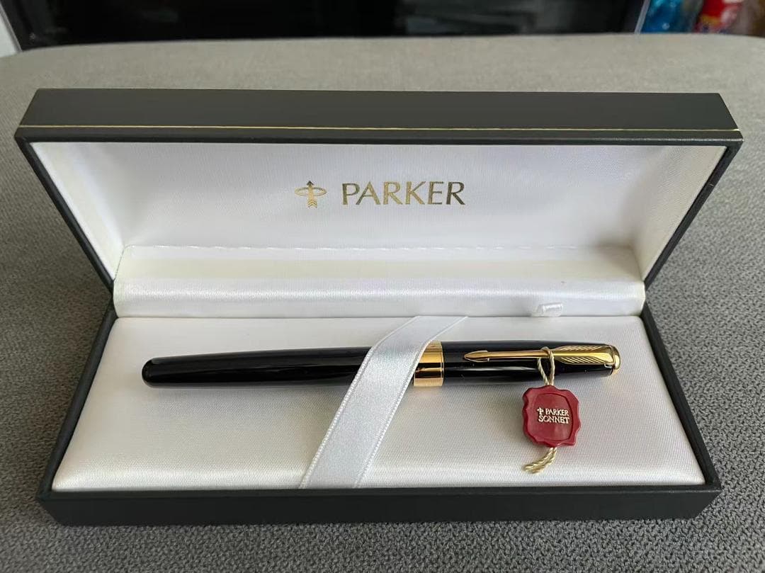 Parker 万年筆 黒 ☆新品！☆18K金のペン先付き