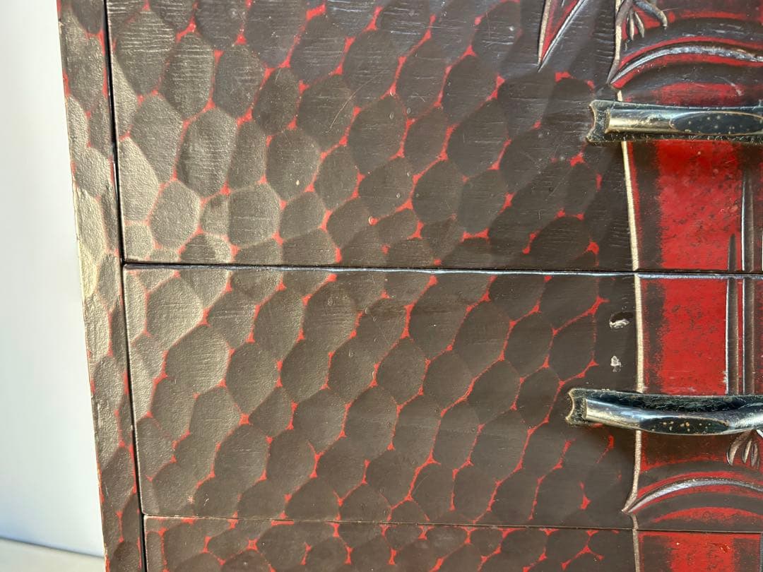 昭和レトロ　鎌倉彫り　竹彫刻の木製 小タンス 漆塗り　10段引き出し