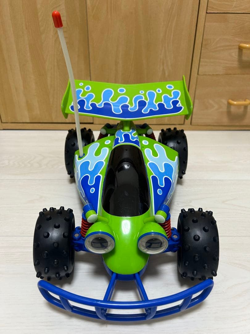 トイストーリーコレクションRC ラジコンカー (水しぶき模様)取扱説明