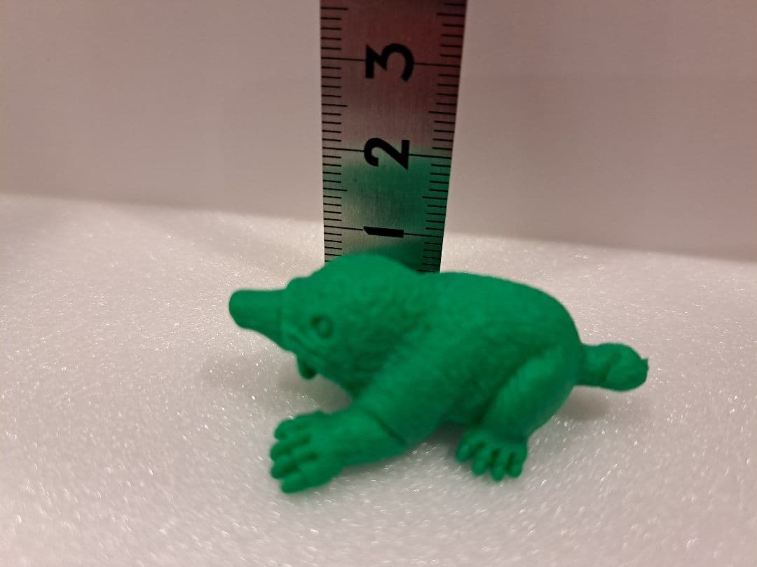 「ウルトラQ」怪獣消しゴム「モングラー」