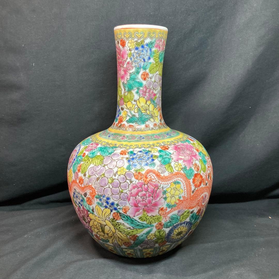 《中国美術》乾隆年製 金彩 飾り壺 金地萬花 一穿雲龍天球瓶 花瓶