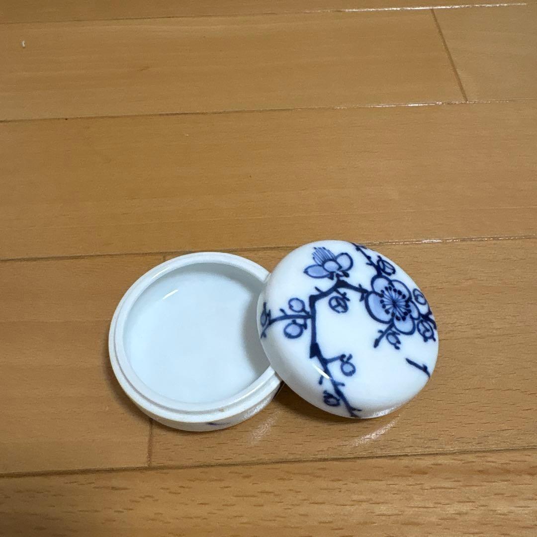 宮内庁御用達 辻精磁社 第十四代 辻 常陸 染付 香合