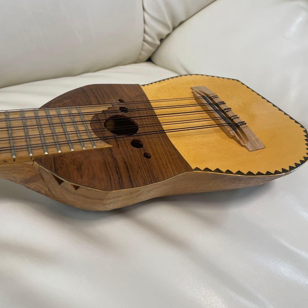 木製弦楽器 10弦 チャランゴ