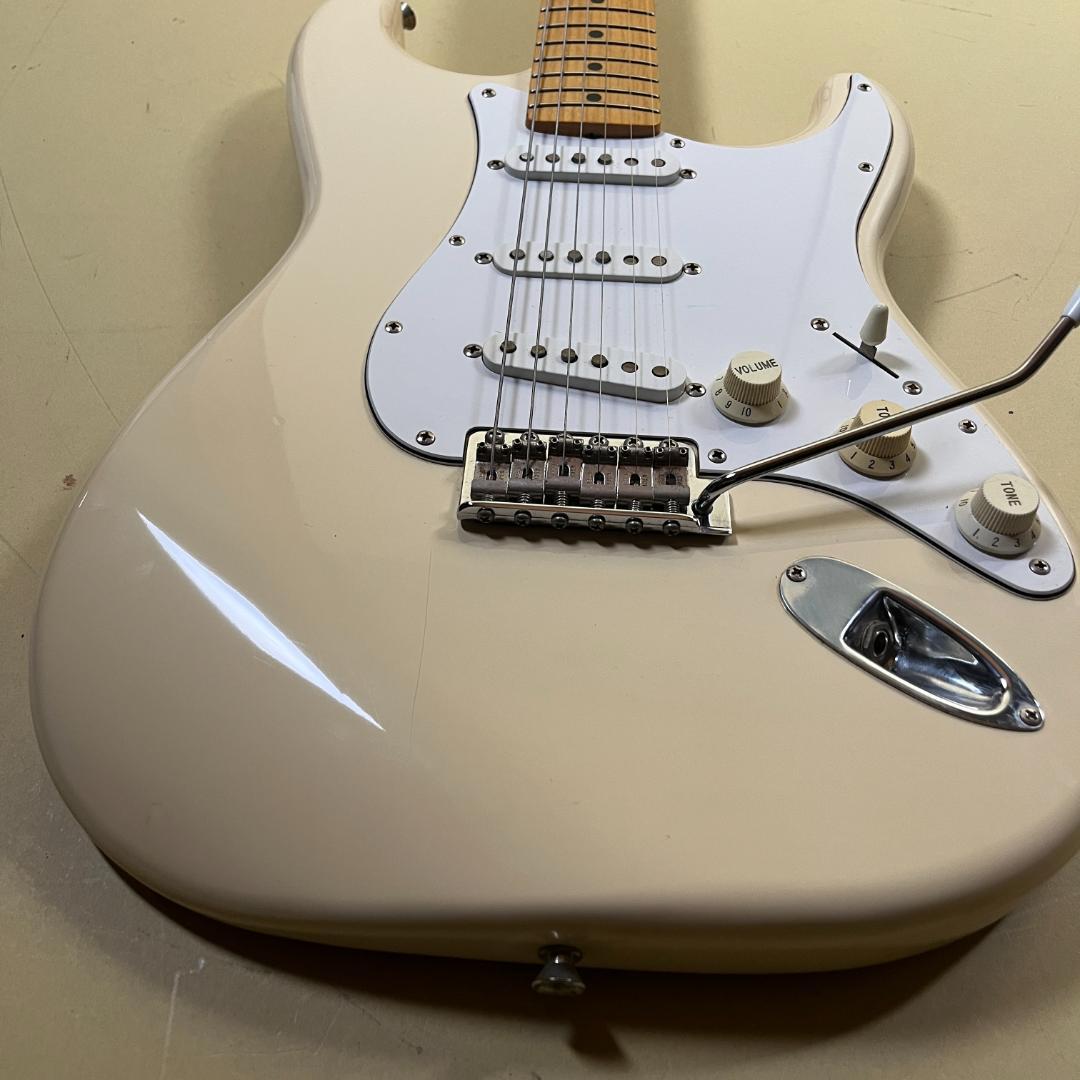 ギター Fender Japan ST68-85TX Stratocaster VWT