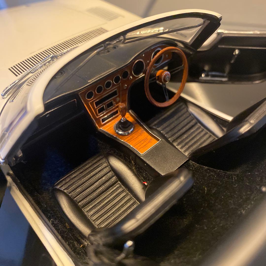TOYOTA 2000GT 1/18 オートアート007