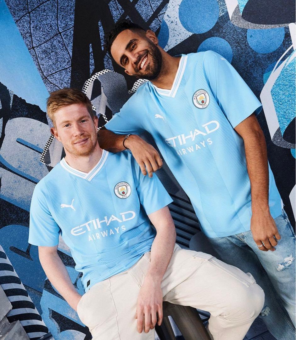 ⭐︎日本未発売⭐︎ マンチェスターシティ　3冠 優勝記念　VIP ユニフォーム