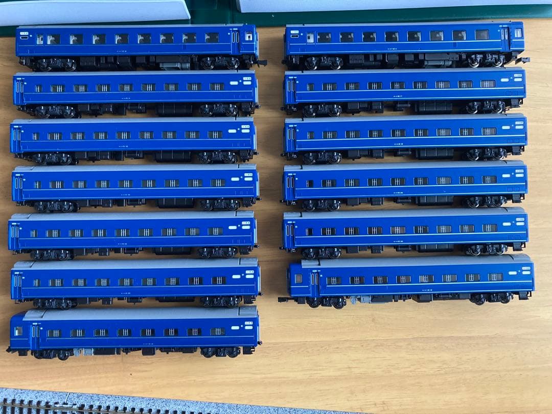 KATO Nゲージ　14系15形寝台特急あかつき　長崎・佐世保編成13両セット