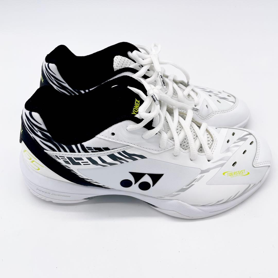 YONEX バドミントンシューズ POWER CUSHION 65Zスポーツ