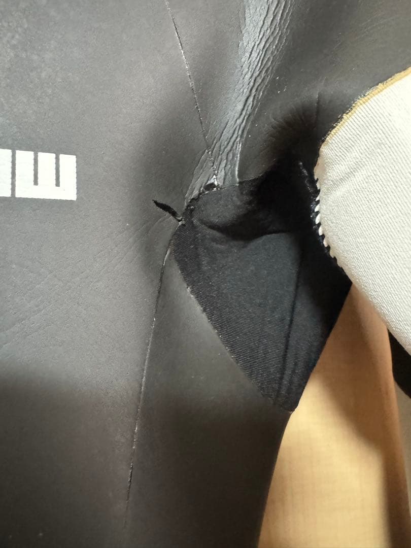 【美品】Fellow ウェットスーツ L ブラック　ラバータイプ　クラシック