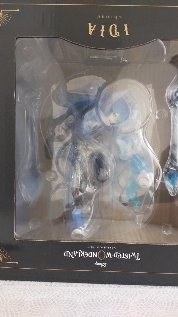 イデア・シュラウド 1/8スケールフィギュア