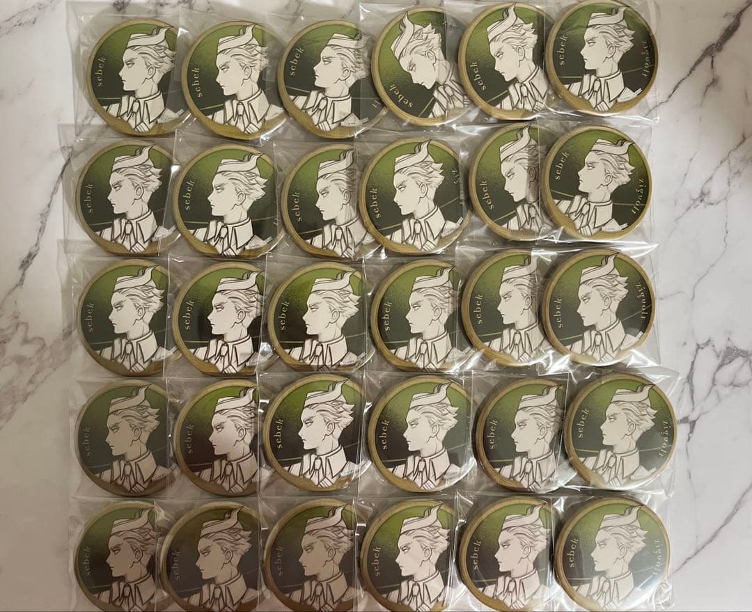 ツイステ セベク roman缶 30点