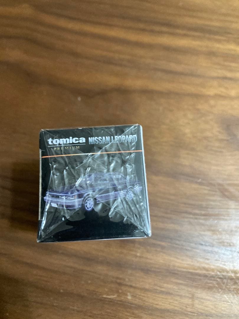 T*い様 トミカプレミアム　レパード