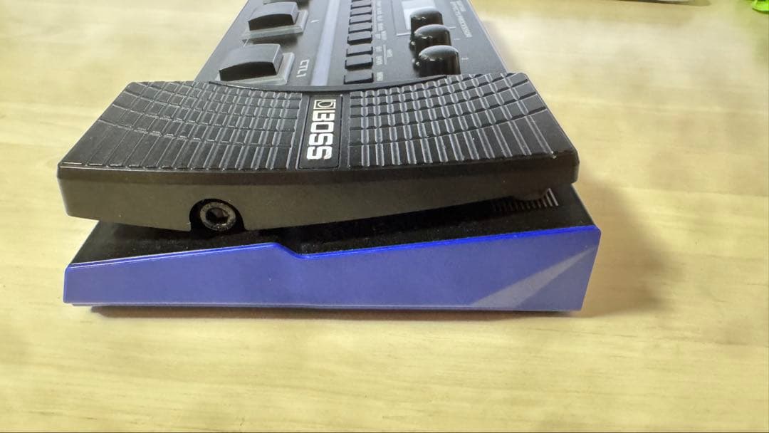 BOSS GT-1 ギターエフェクター　アダプターセット