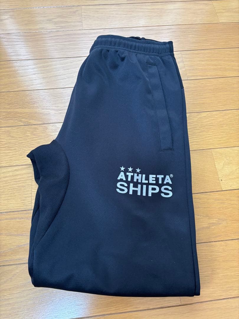 ATHLETA×SHIPSジャージ上下　M（160）　ネックフォーマー付