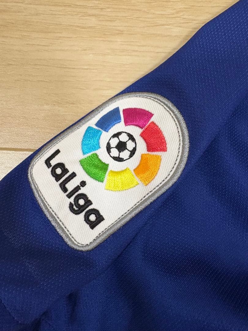 スアレス　バルセロナ　オーセンティック 上下セット　Sサイズ