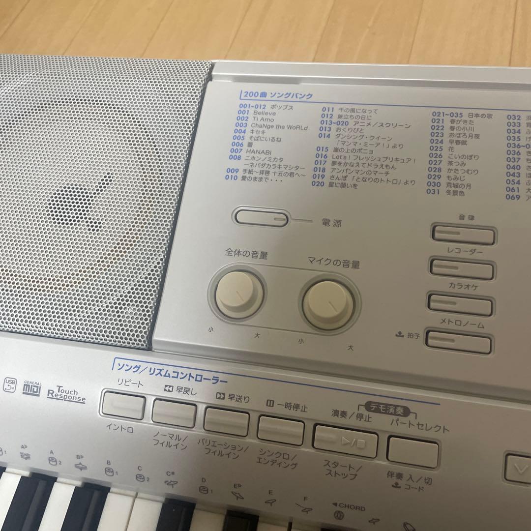 CASIO カシオ　電子ピアノ　電子キーボード LK-207