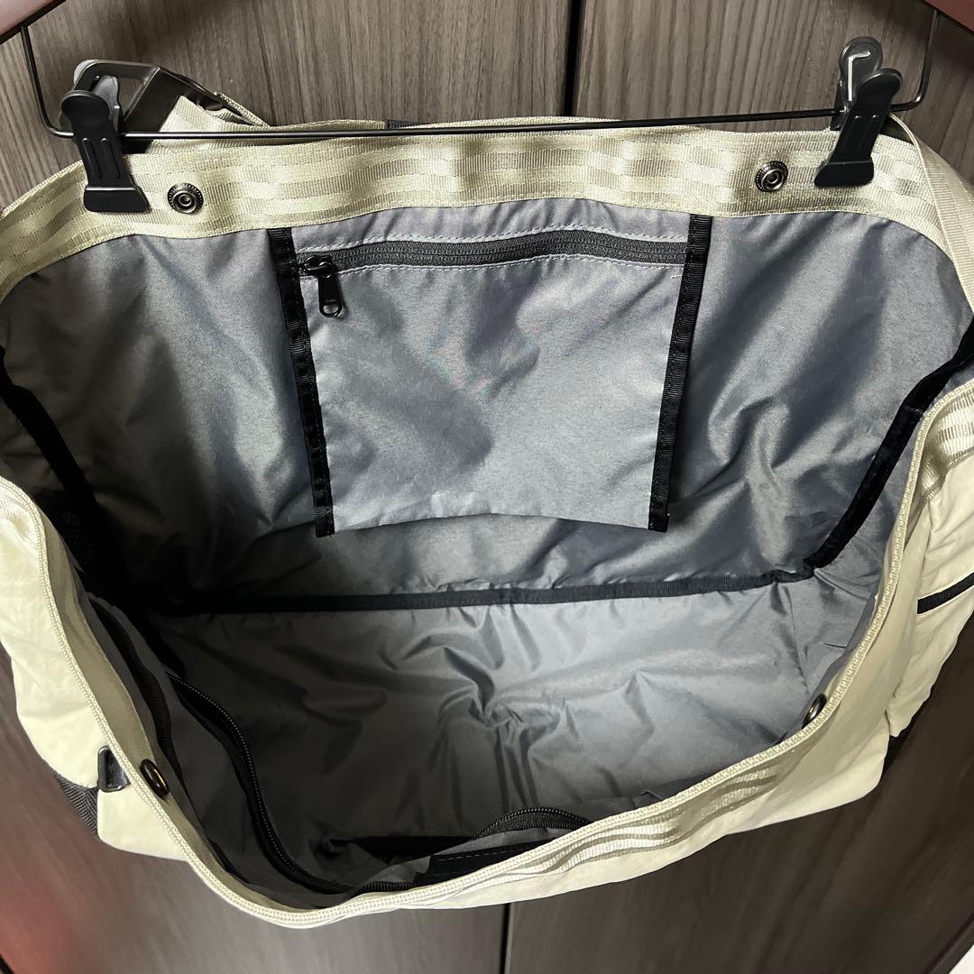 クローム ニュースペーパーメッセンジャーバッグ 26L サンドストーン