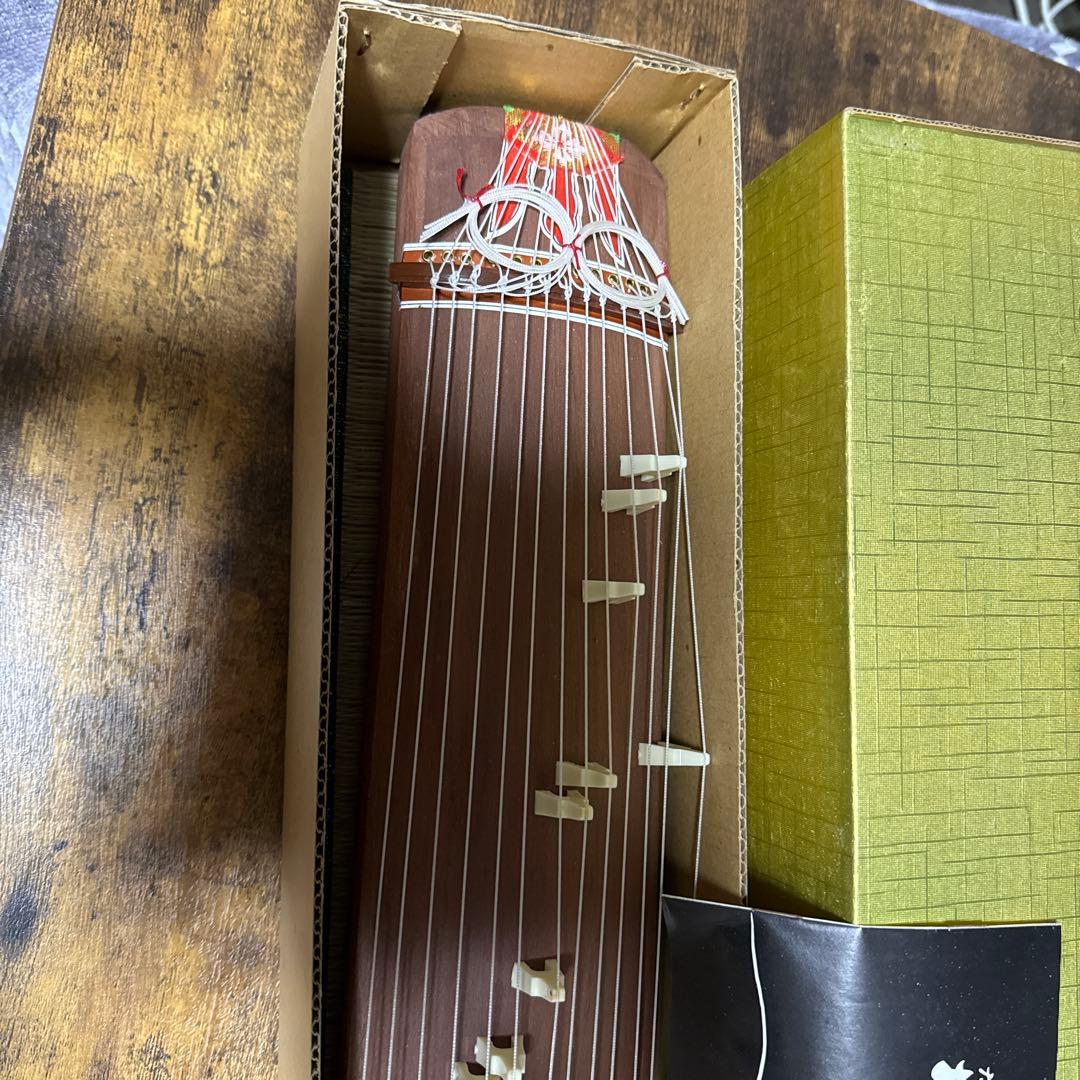 だれでも弾ける　お琴の手びき　ミニ琴