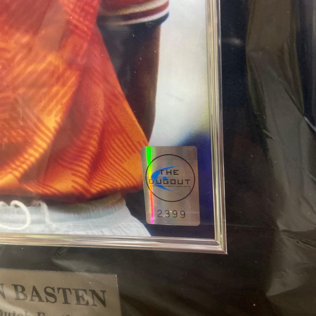 マルコ・ファン・バステン　直筆サイン入りフォト　額入り