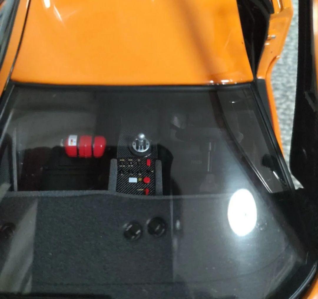 オートアート　1/18 ランボルギーニ　 ディアブロ　Diablo