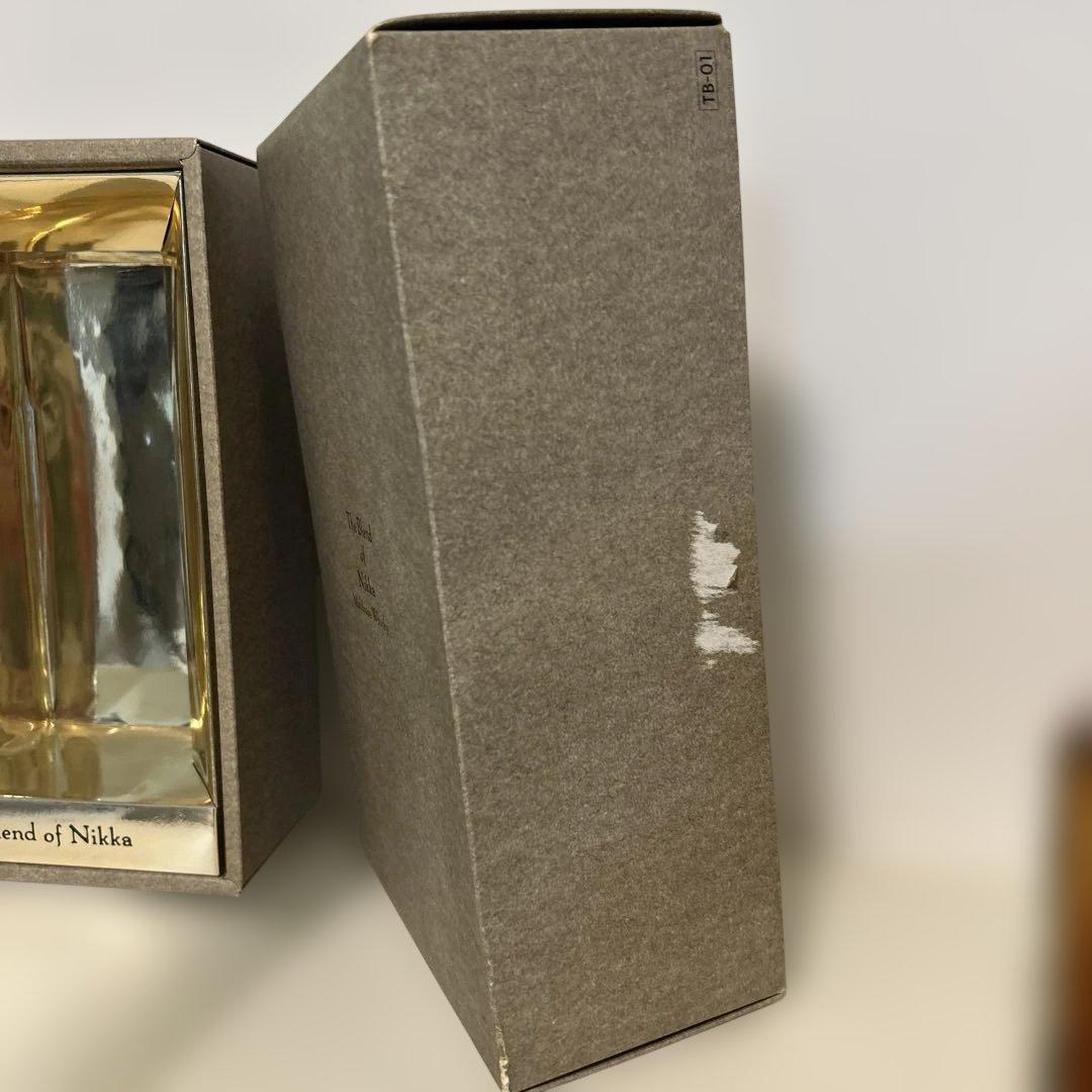 ニッカ ザ・ブレンド・オブ・ニッカ ウイスキー 660ml 45% 終売品