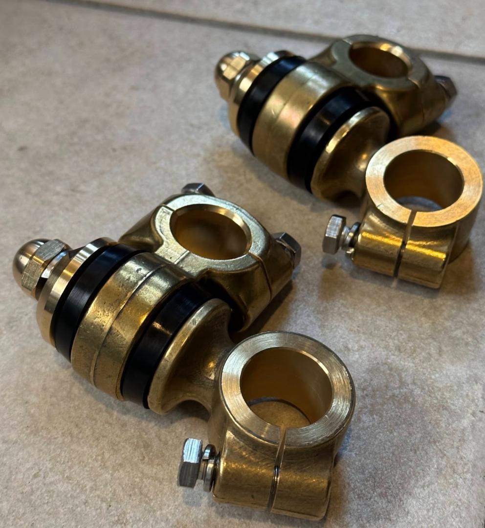 US直輸入 フランダース 真鍮製 2インチ ドッグボーンライザー m3