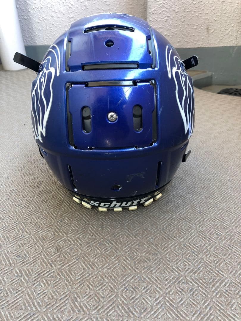 Schutt F7 ヘルメット