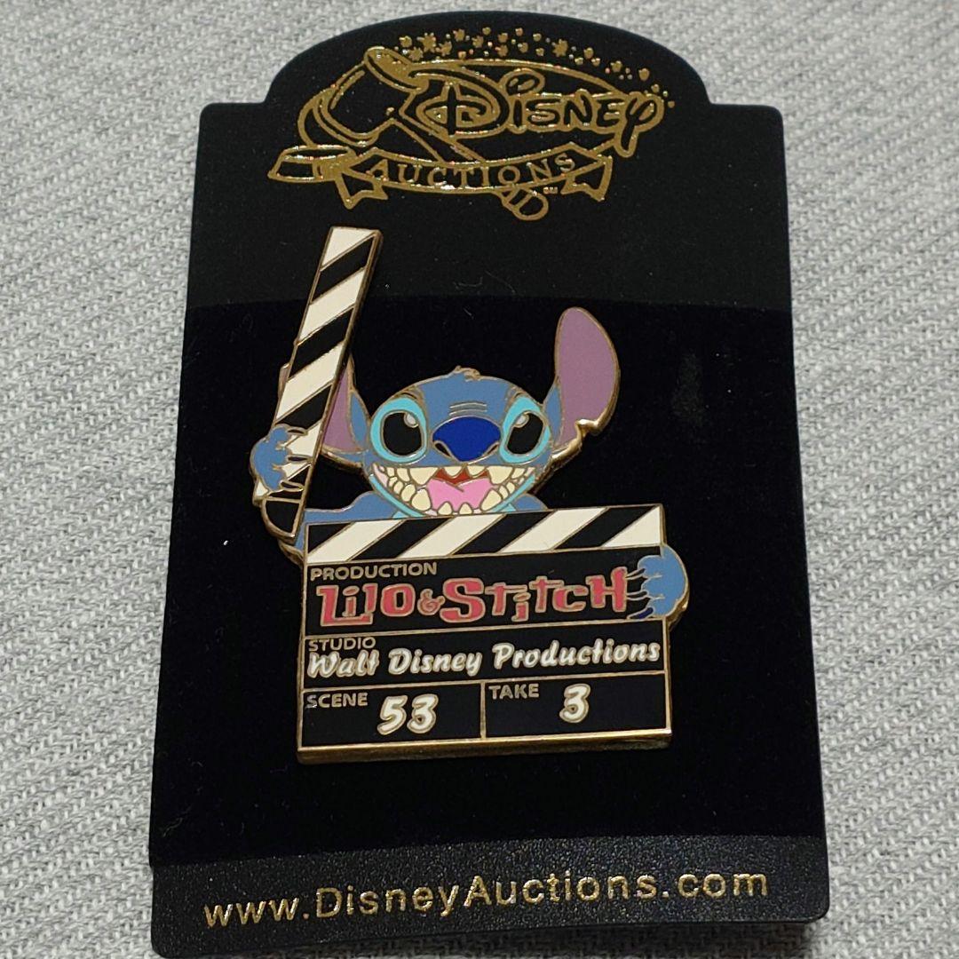 【レア】DisneyAuctions スティッチ 映画撮影 ピンバッジ
