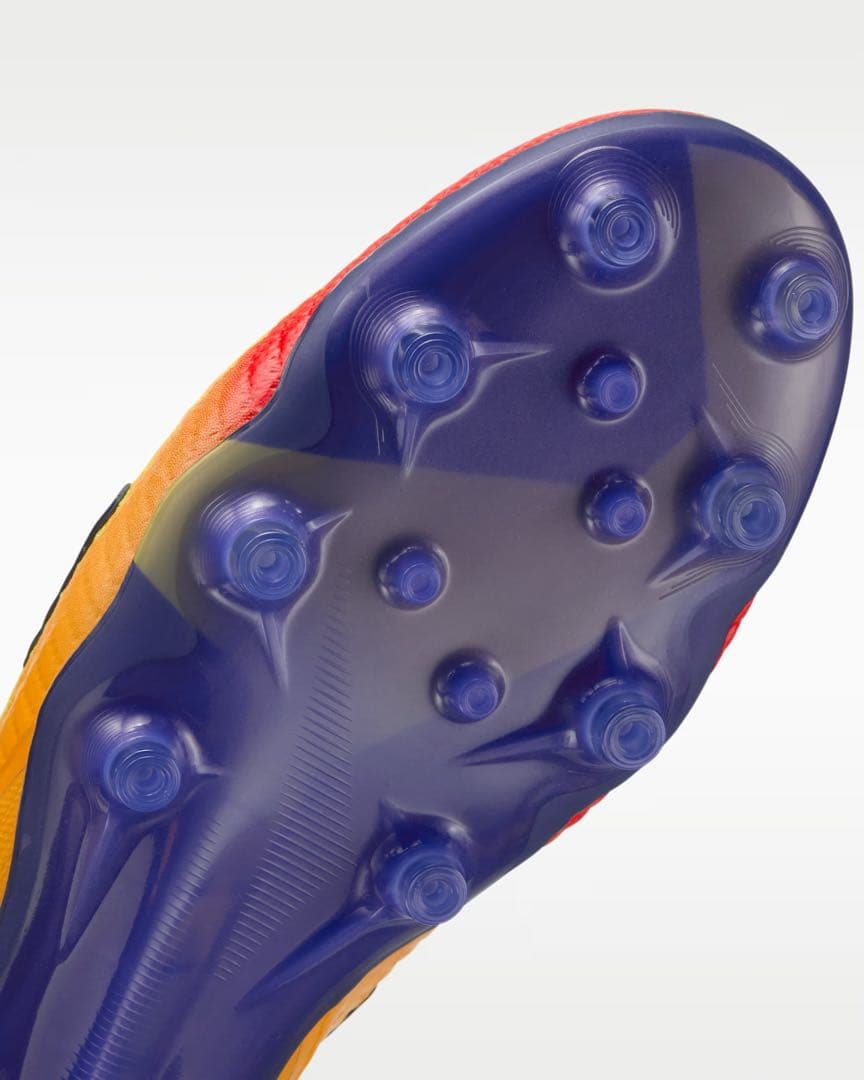 新品　ナイキ　ファントム6 ロー　AG PRO Nike Phantom