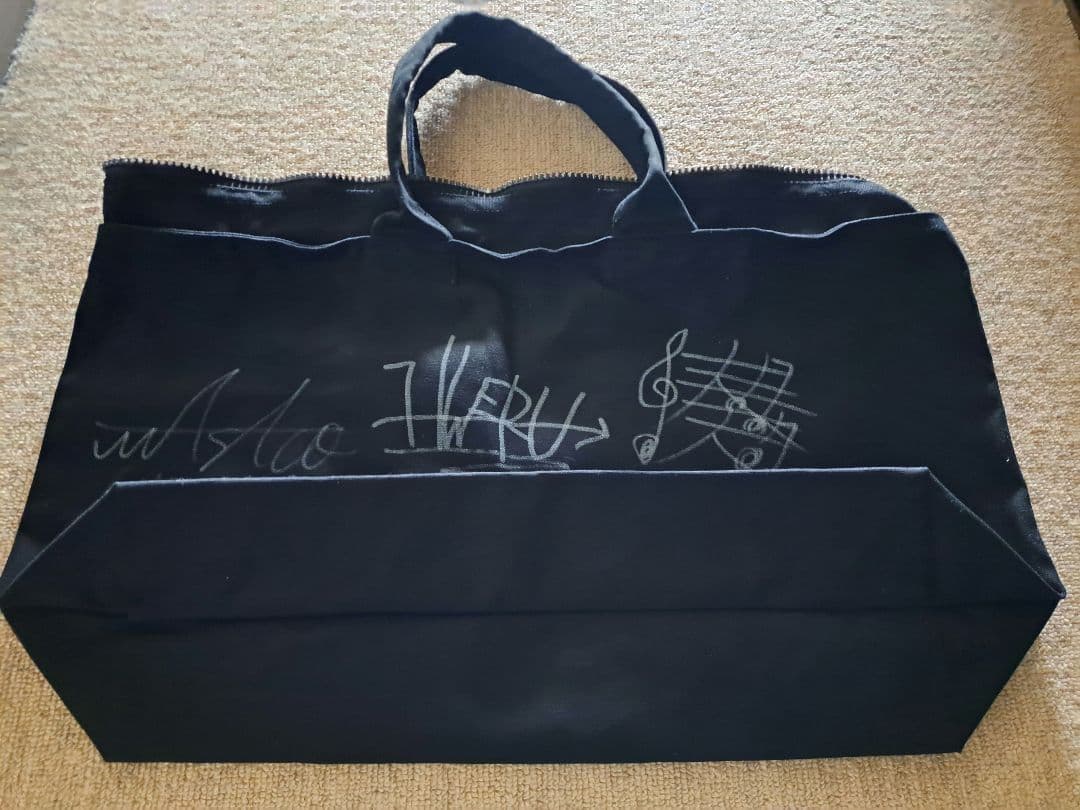 アナタシア 5人体制時のサイン入りバッグ