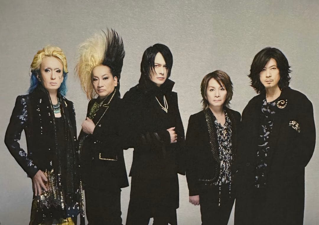 キリュウキリュウ　Kiryuyrik BUCK-TICK 櫻井敦司　着用